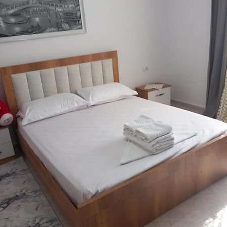 Guest House Eloid Berat Dış mekan fotoğraf