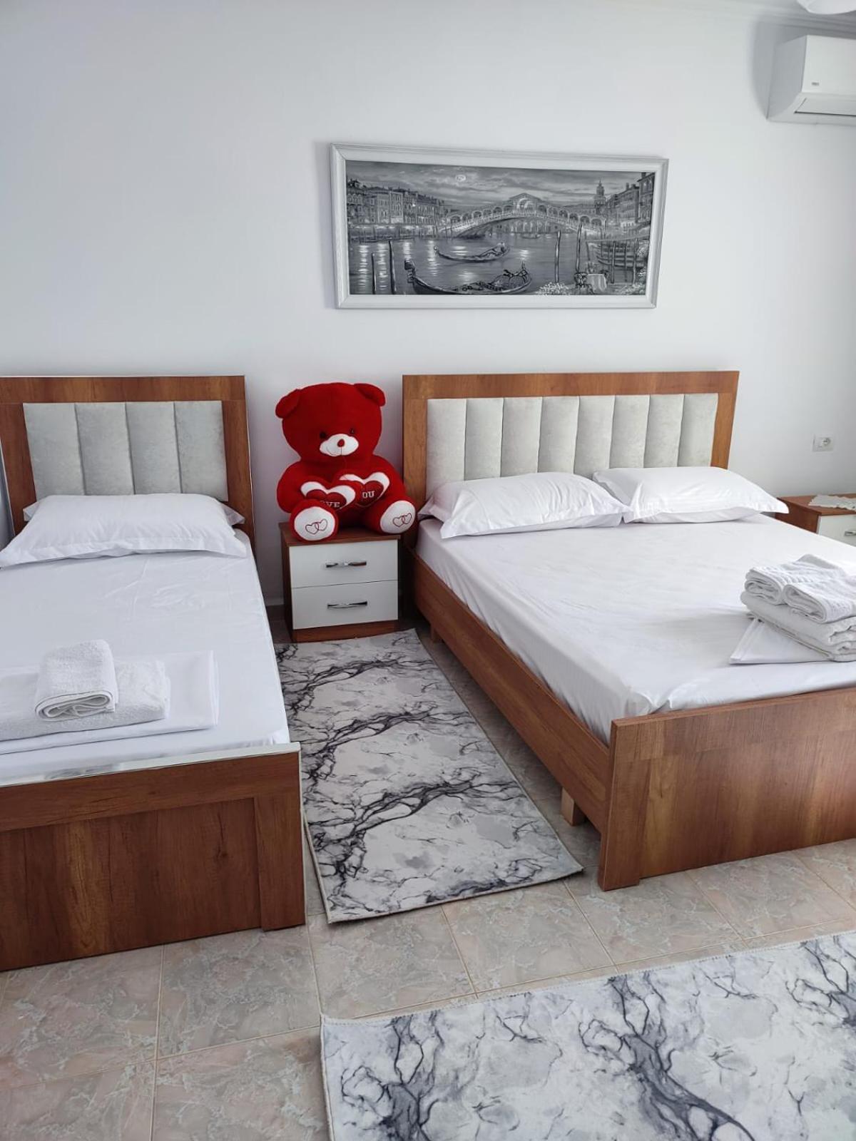 Guest House Eloid Berat Dış mekan fotoğraf